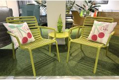 Doga - 2 Armchairs & Coffee Table in Pera
